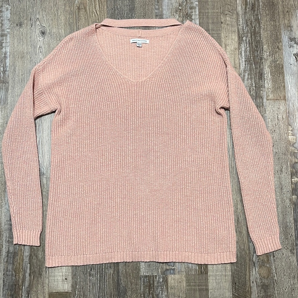American Eagle V Neck Blush Pink Sweater